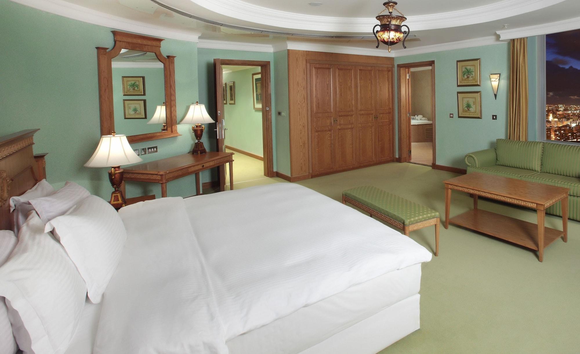 Al Habtoor Grand Beirut Hotel Екстериор снимка