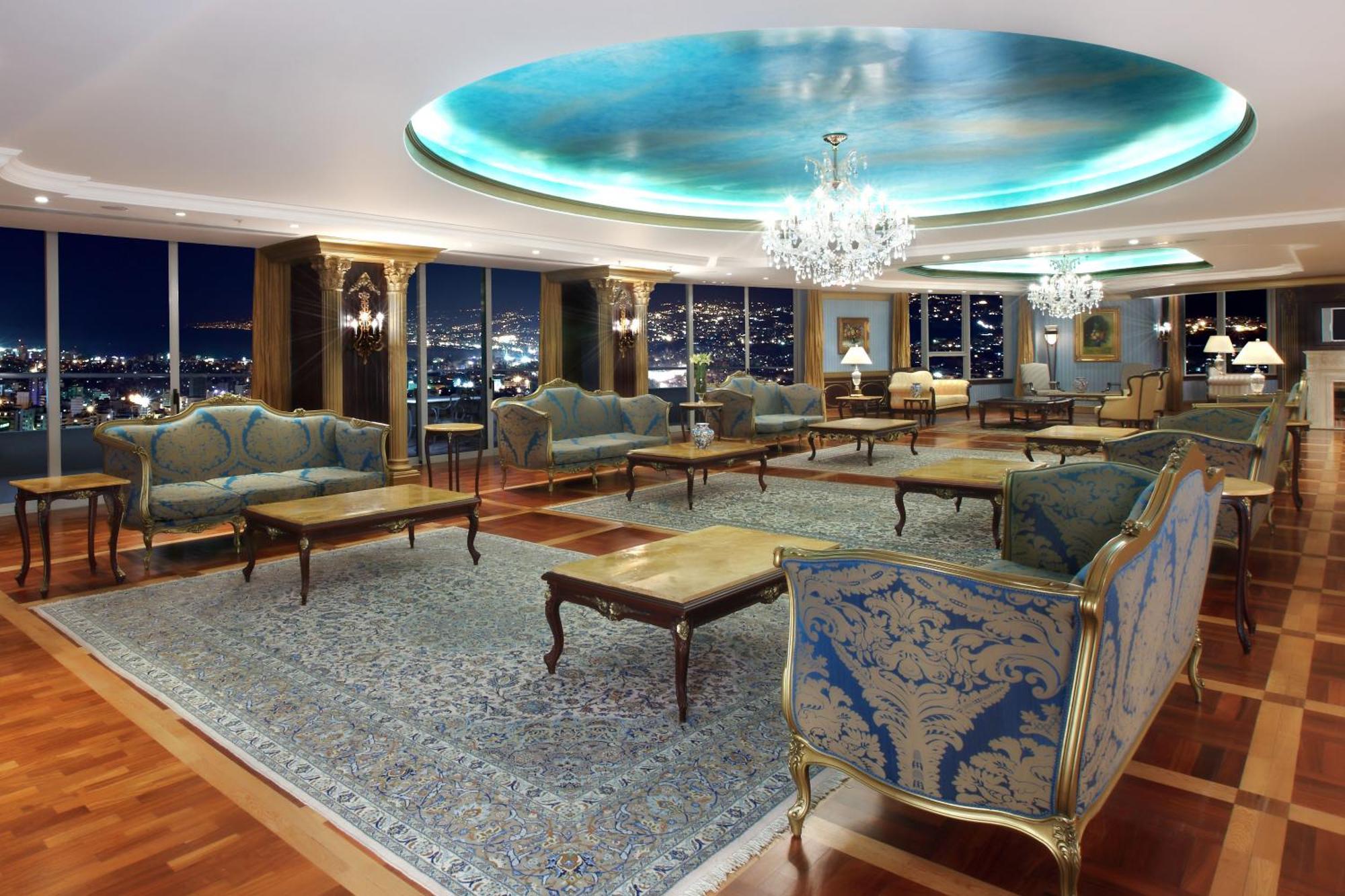 Al Habtoor Grand Beirut Hotel Екстериор снимка