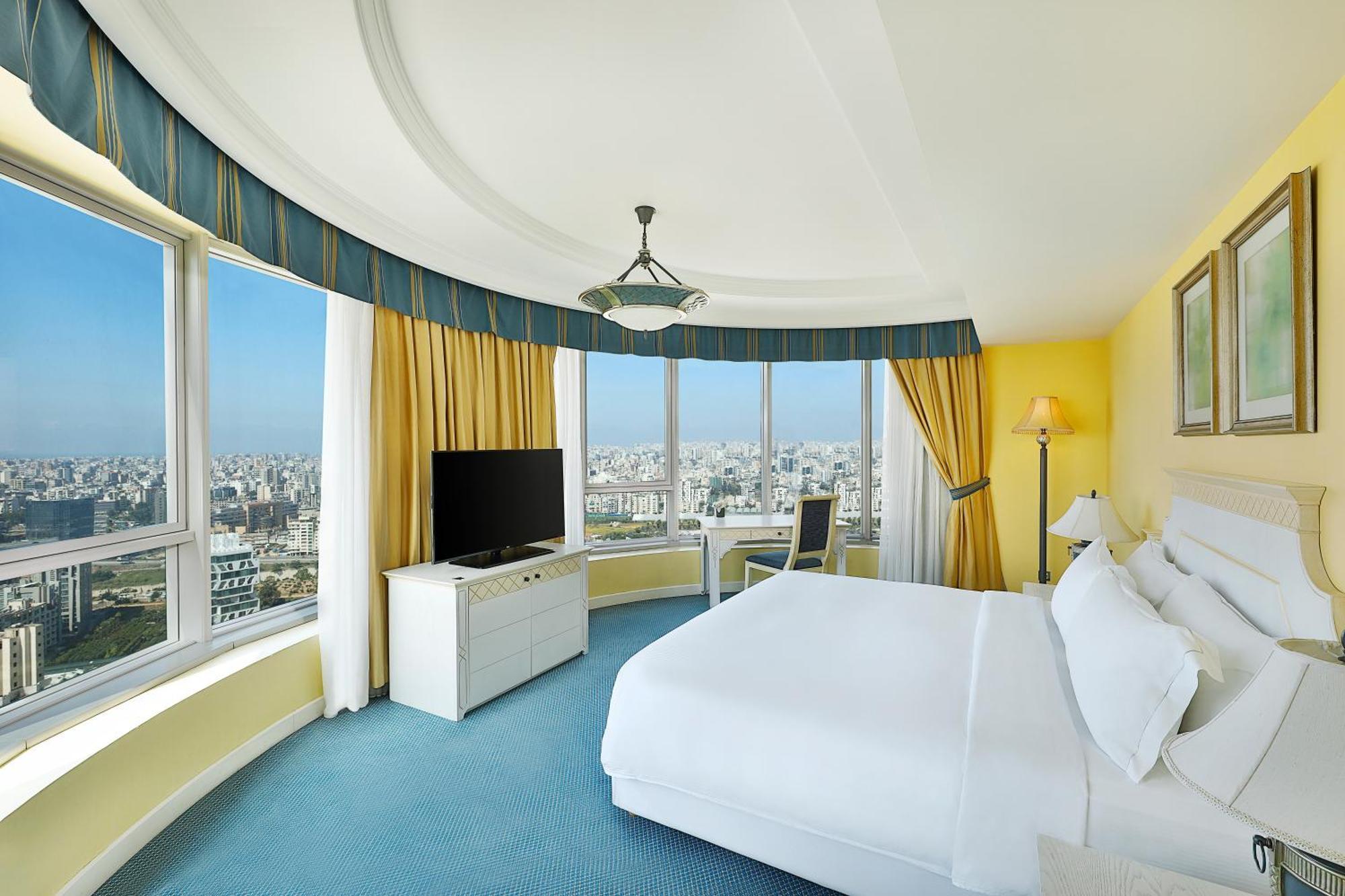 Al Habtoor Grand Beirut Hotel Екстериор снимка
